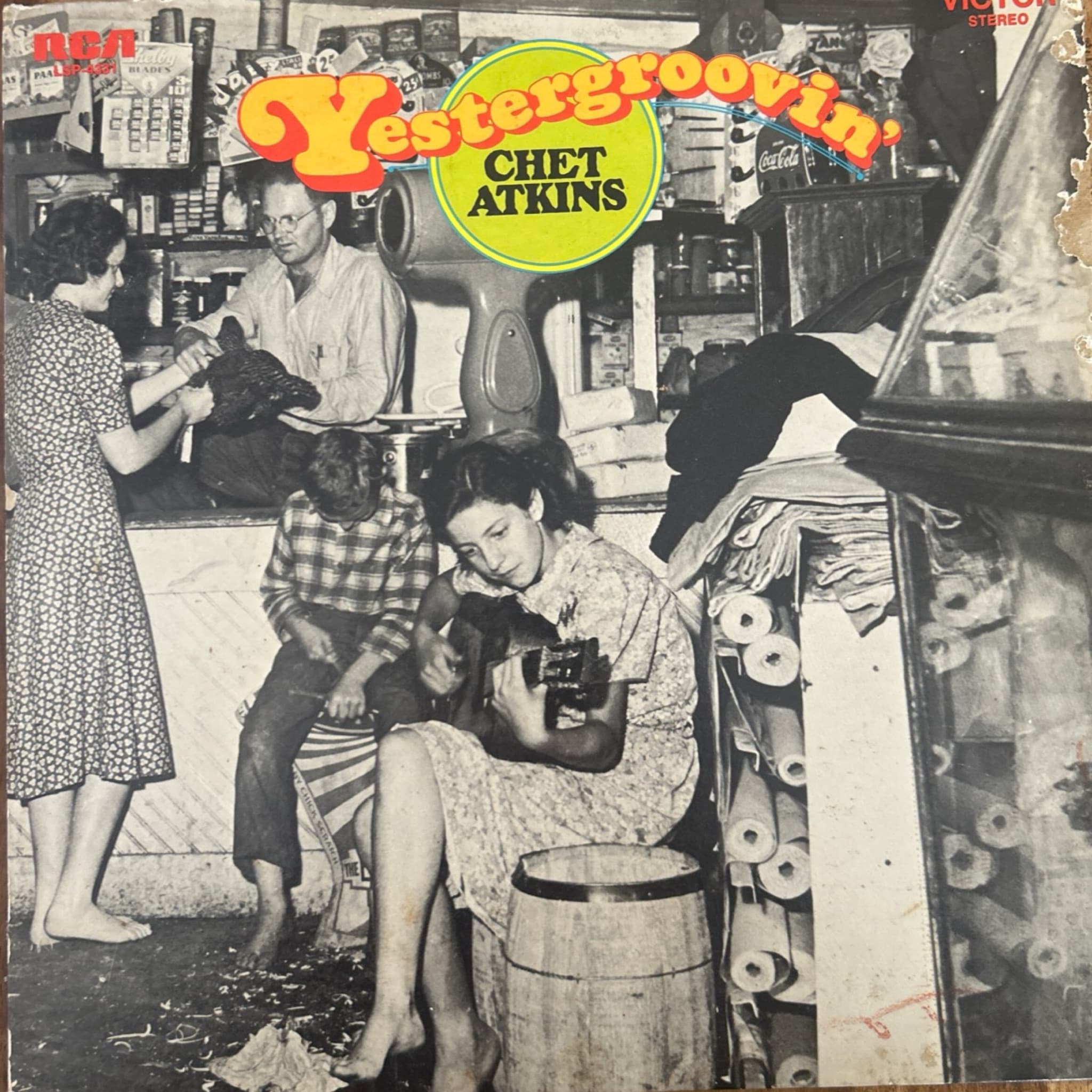 Chet Atkins – Yestergroovin'